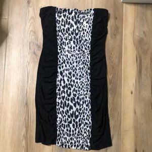 NWOT Leopard print strapless dress